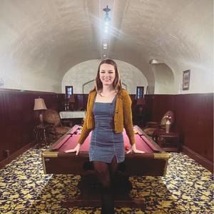 Meet your Posher, Danielle